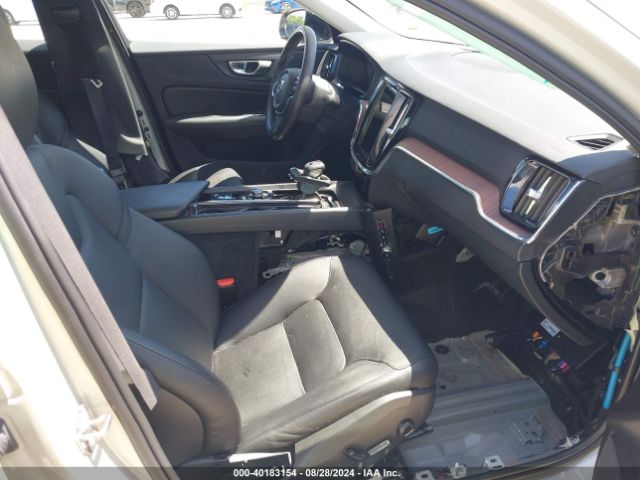 7JR102FZ6MG112595 Volvo S60 T5 Momentum