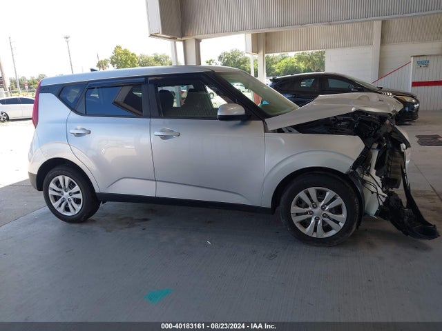 KIA SOUL LX 2020 KNDJ23AU0L7734098 Image 13