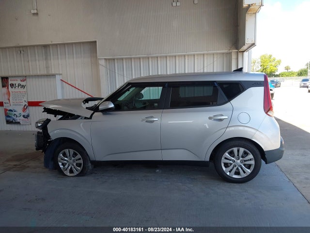 KIA SOUL LX 2020 KNDJ23AU0L7734098 Image 14