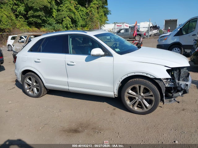 Audi Q3 2.0t Premium Plus 2015 WA1GFCFS3FR013833 Image 14