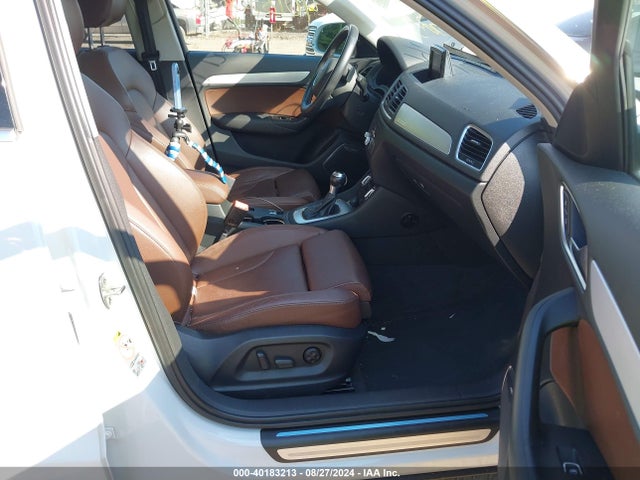 WA1GFCFS3FR013833 Audi Q3 2.0t Premium Plus