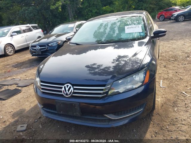 1VWAT7A30EC054074 Volkswagen Passat 1.8t Wolfsburg Edition