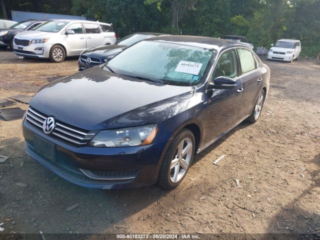 1VWAT7A30EC054074 Volkswagen Passat 1.8t Wolfsburg Edition