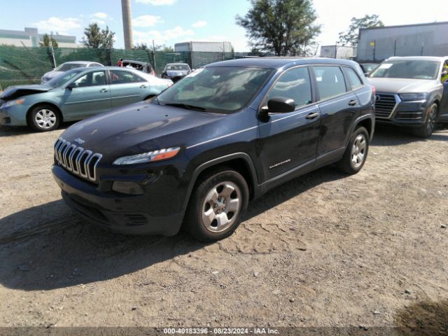1C4PJLAB2FW711945 Jeep Cherokee Sport