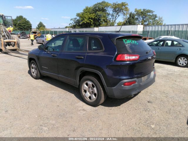 1C4PJLAB2FW711945 Jeep Cherokee Sport
