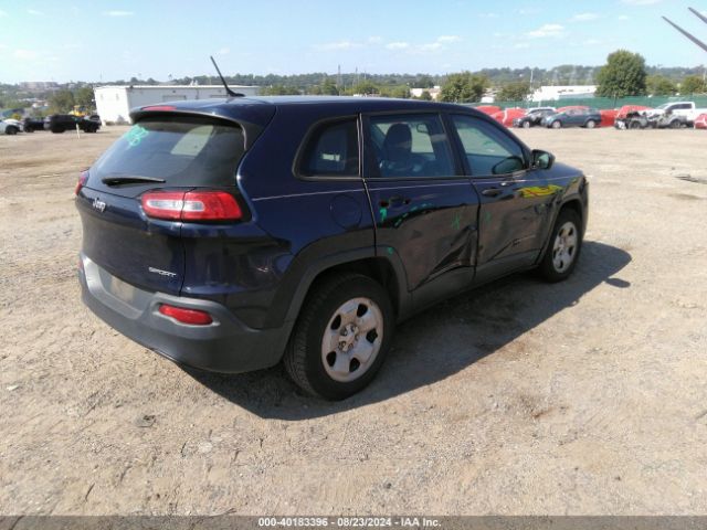 1C4PJLAB2FW711945 Jeep Cherokee Sport