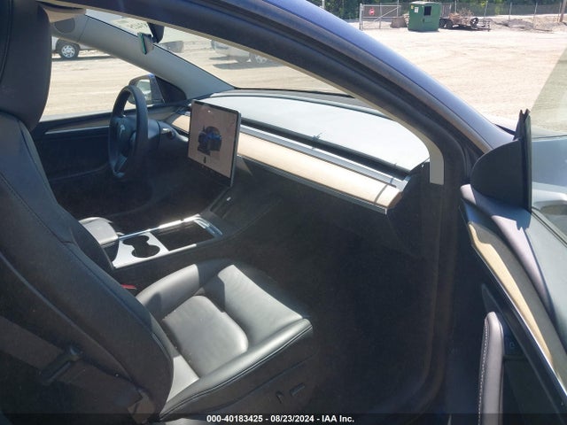 2023 TESLA MODEL Y 7SAYGDEE1PA030579 Photo 4