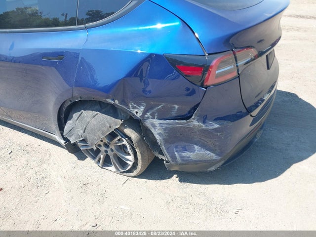 2023 TESLA MODEL Y 7SAYGDEE1PA030579 Photo 5