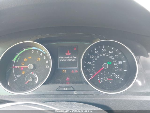 WVWKR7AU6HW950753 Volkswagen E-golf Se