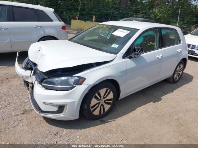 WVWKR7AU6HW950753 Volkswagen E-golf Se