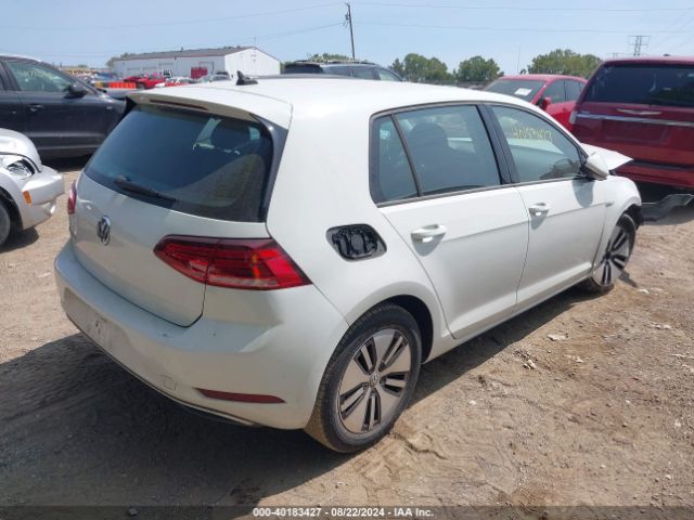 WVWKR7AU6HW950753 Volkswagen E-golf Se
