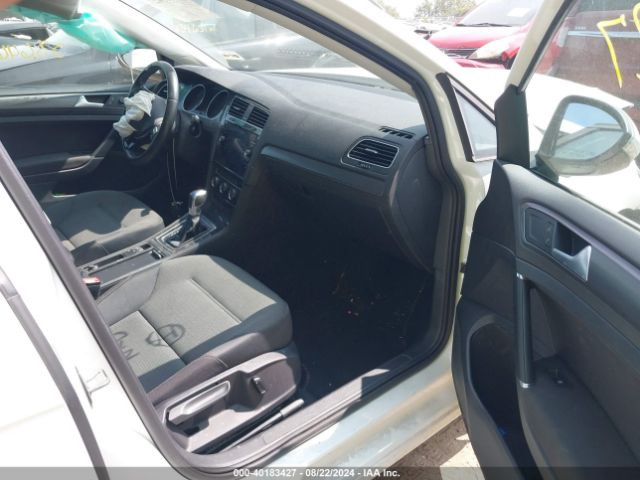 WVWKR7AU6HW950753 Volkswagen E-golf Se