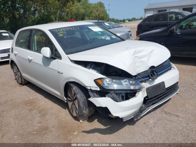 WVWKR7AU6HW950753 Volkswagen E-golf Se