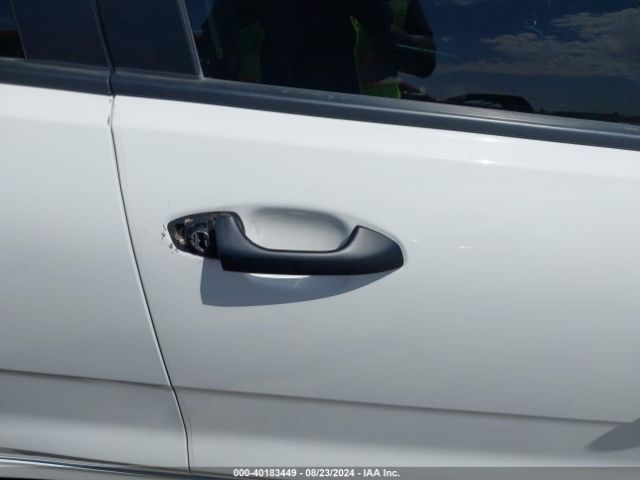 3KPA24AB5JE079793 KIA RIO LX