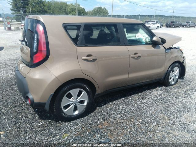 KNDJN2A20F7145590 KIA Soul