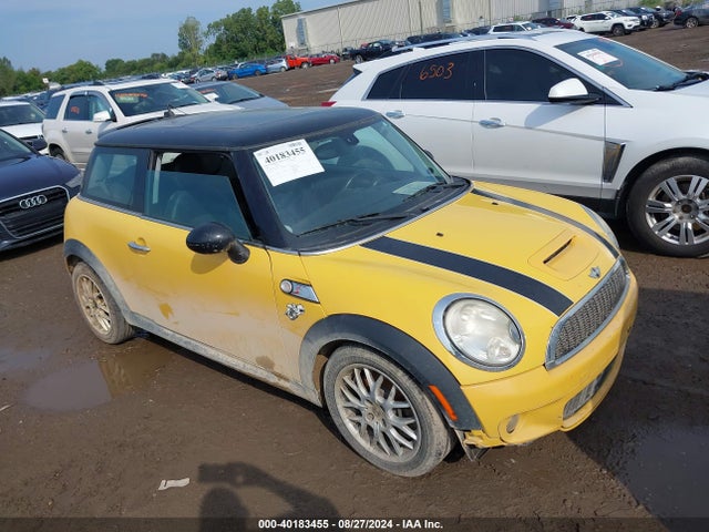 2008 MINI COOPER S WMWMF73588TT92216 Photo 0