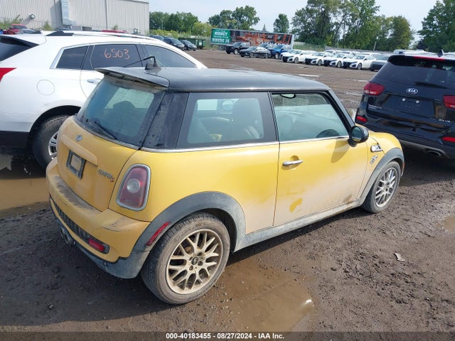 2008 MINI COOPER S WMWMF73588TT92216 Photo 3