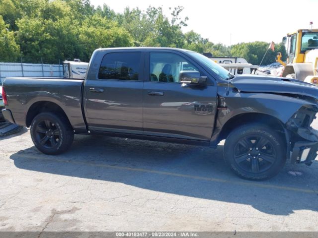 1C6RR7MT1JS139318 RAM 1500 Sport
