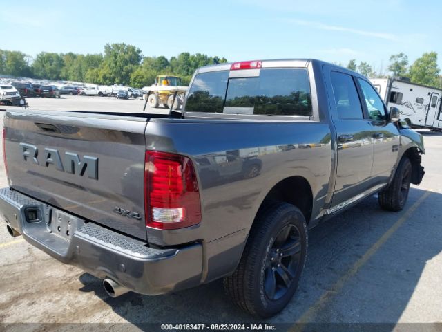 1C6RR7MT1JS139318 RAM 1500 Sport