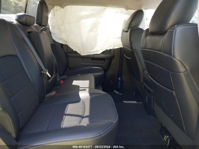 1C6RR7MT1JS139318 RAM 1500 Sport