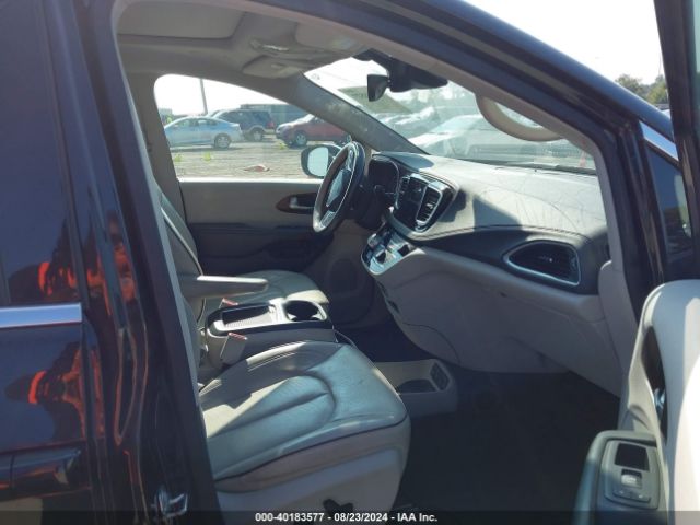 2C4RC1GG7JR158494 Chrysler Pacifica Limited