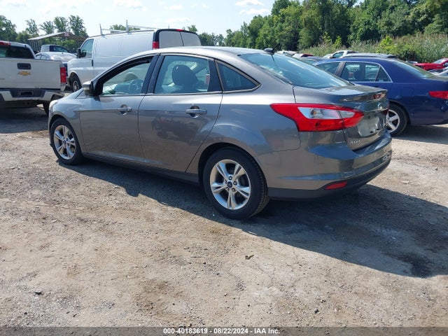 Ford FOCUS SE 2014 1FADP3F26EL281109 Image 3
