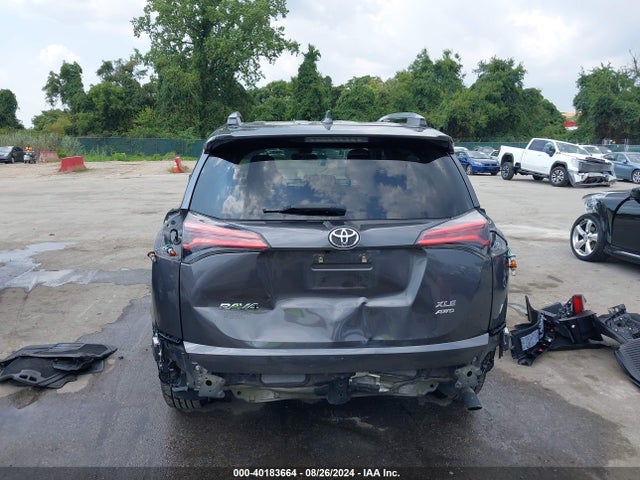 Toyota Rav4 Xle 2017 2T3RFREV2HW675676 Image 17