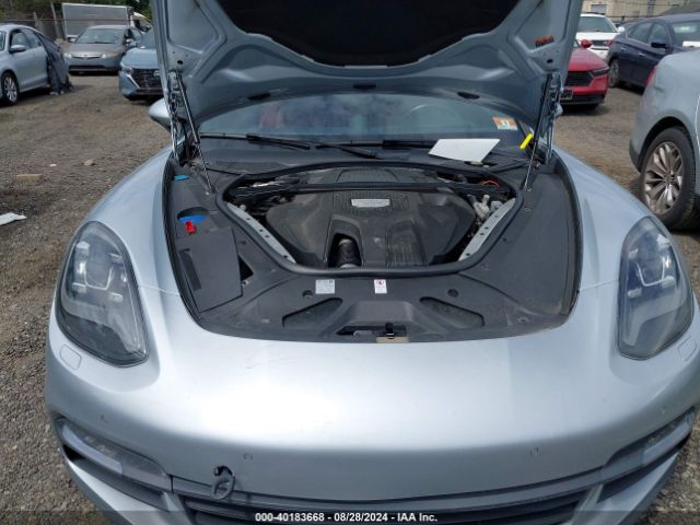 WP0AA2A77JL101917 Porsche PANAMERA 4
