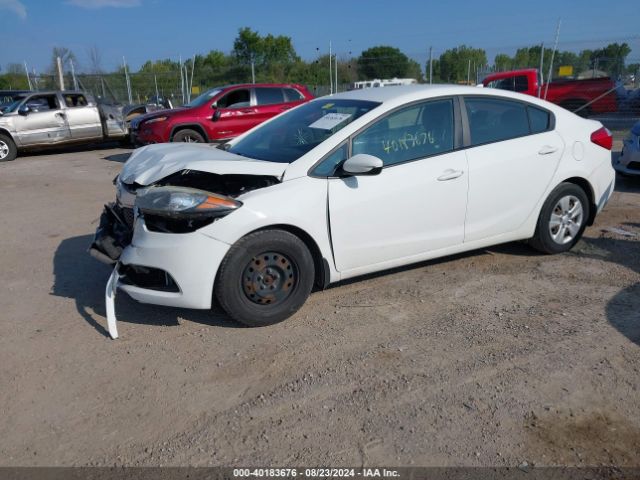 KNAFK4A68G5493998 KIA FORTE LX