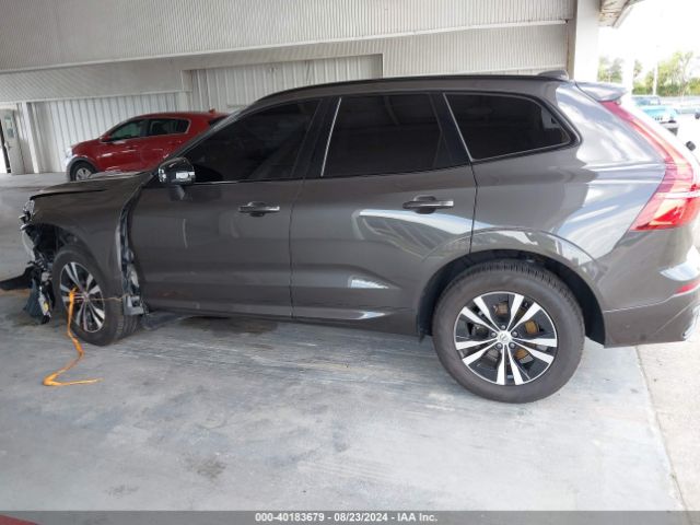 YV4L12RK8R1920621 Volvo Xc60 B5 Core Dark Theme