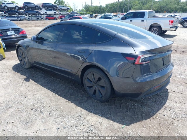 2024 TESLA MODEL 3 5YJ3E1EA7RF717256 Photo 2