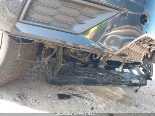 3VV2B7AX5JM051890 Volkswagen Tiguan 2.0t Se/2.0t Sel