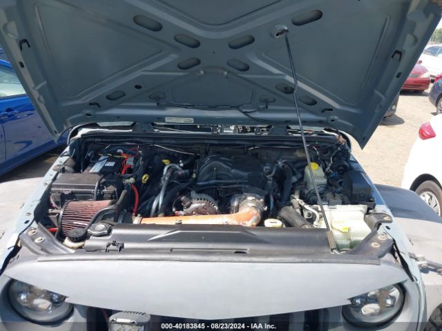 1C4BJWDG8EL129500 Jeep Wrangler Unlimited Sport