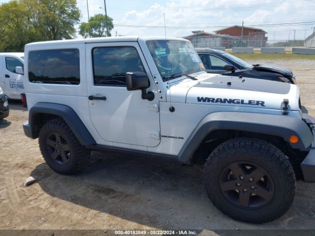 1C4AJWAG4HL609473 Jeep Wrangler Big Bear 4x4