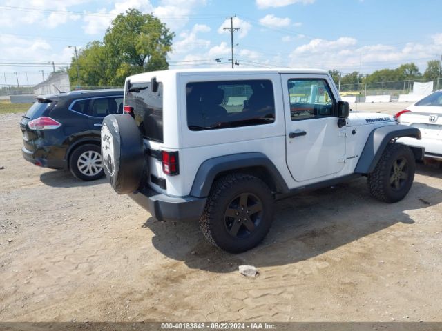 1C4AJWAG4HL609473 Jeep Wrangler Big Bear 4x4