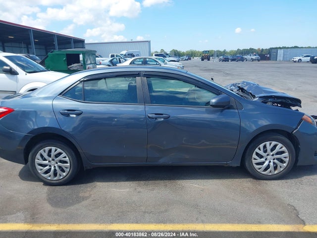 Toyota COROLLA LE 2018 2T1BURHE9JC116337 Image 13