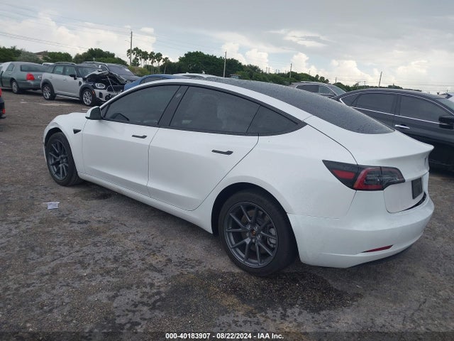 2023 TESLA MODEL 3 5YJ3E1EA3PF573573 Photo 2