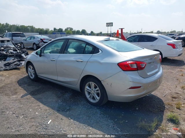 Chevrolet Cruze Lt Auto 2018 1G1BE5SMXJ7230007 Image 3