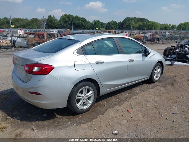 Chevrolet Cruze Lt Auto 2018 1G1BE5SMXJ7230007 Image 4