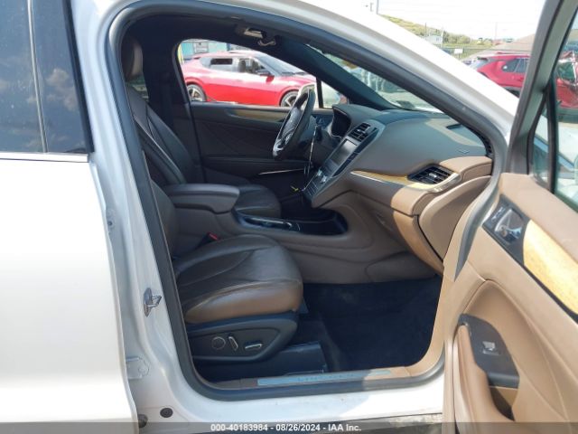 5LMCJ2A97FUJ01226 Lincoln MKC