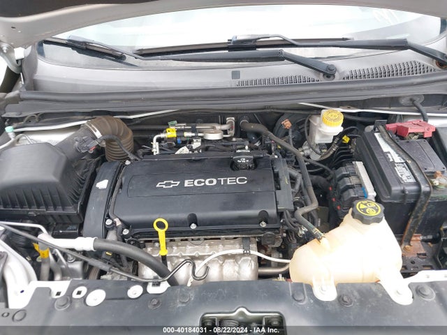 Chevrolet Sonic Lt Auto 2018 1G1JD5SH9J4102683 Image 10