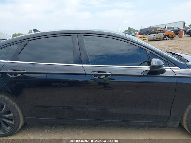 Ford FUSION SE 2020 3FA6P0T91LR255735 Image 13