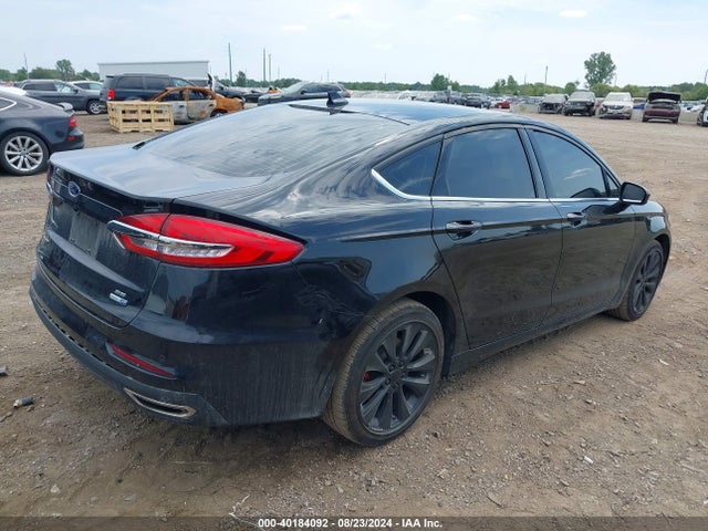 Ford FUSION SE 2020 3FA6P0T91LR255735 Image 4