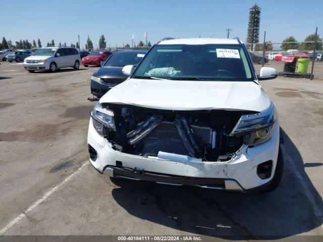 KNDER2AA5R7590229 KIA SELTOS EX