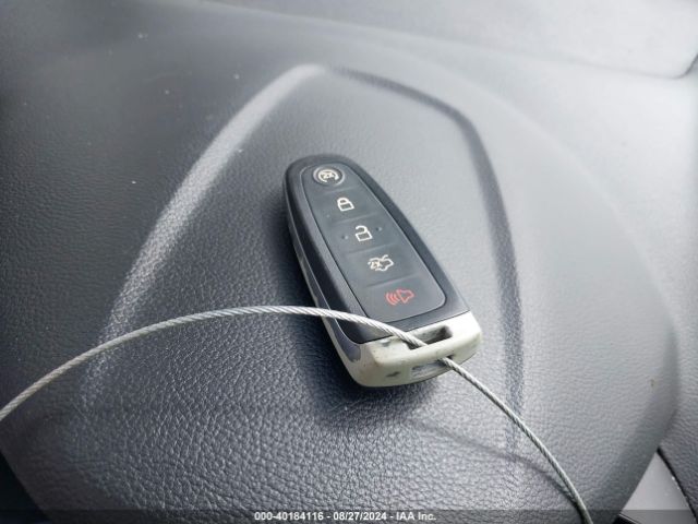 1FMCU0J93EUA54872 Ford Escape Titanium
