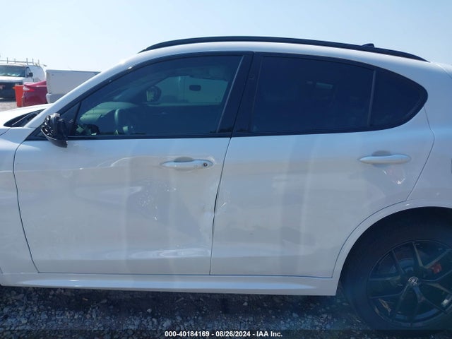 Alfa Romeo Stelvio Ti Awd 2021 ZASPAKBN2M7D19372 Image 14