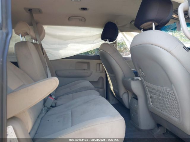 KNDMB5C14F6065890 KIA SEDONA LX