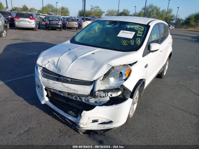 Ford ESCAPE SE 2015 1FMCU0GX8FUC36655 Image 2