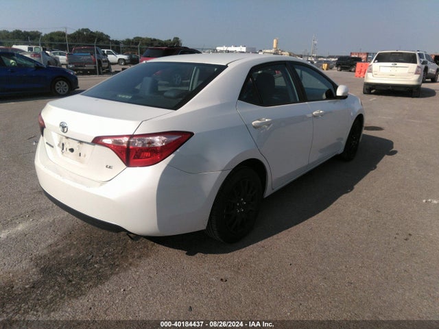 Toyota COROLLA LE 2017 5YFBURHEXHP631003 Image 4