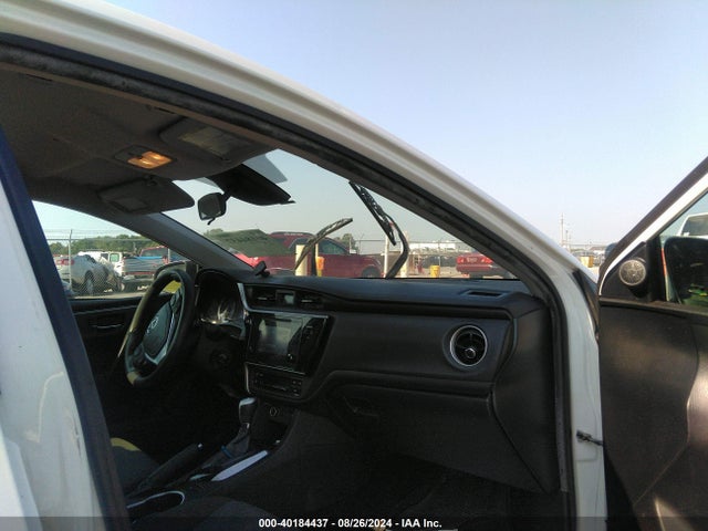 Toyota COROLLA LE 2017 5YFBURHEXHP631003 Image 5